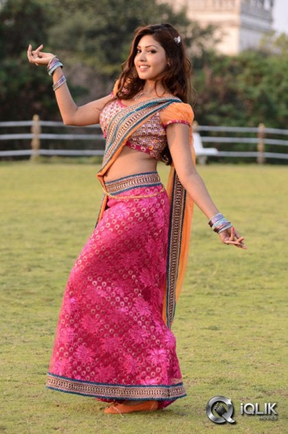 Komal-jha